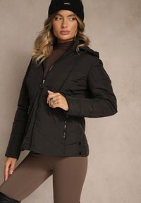 Renee - Czarna Pikowana Kurtka Przejściowa z Kapturem z Możliwością Odpięcia Olantta. Okazja: na co dzień. Typ kołnierza: kaptur. Kolor: czarny. Materiał: poliester, jeans. Długość: krótkie. Styl: casual, elegancki #3