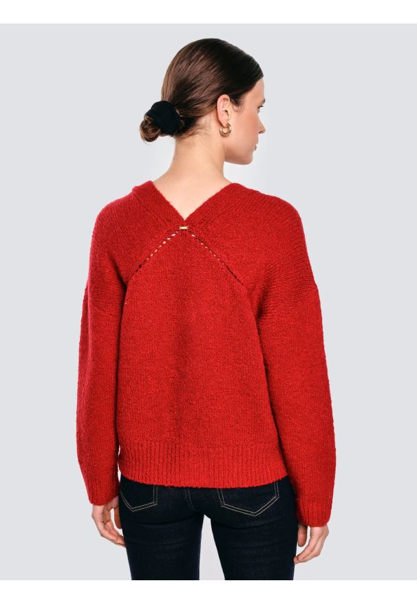 Big-Star - Kardigan damski z dodatkiem wełny czerwony Kardila 603. Okazja: na spotkanie biznesowe, na co dzień, na spacer, do pracy. Kolor: czerwony. Materiał: wełna. Wzór: ze splotem. Styl: biznesowy, casual, klasyczny