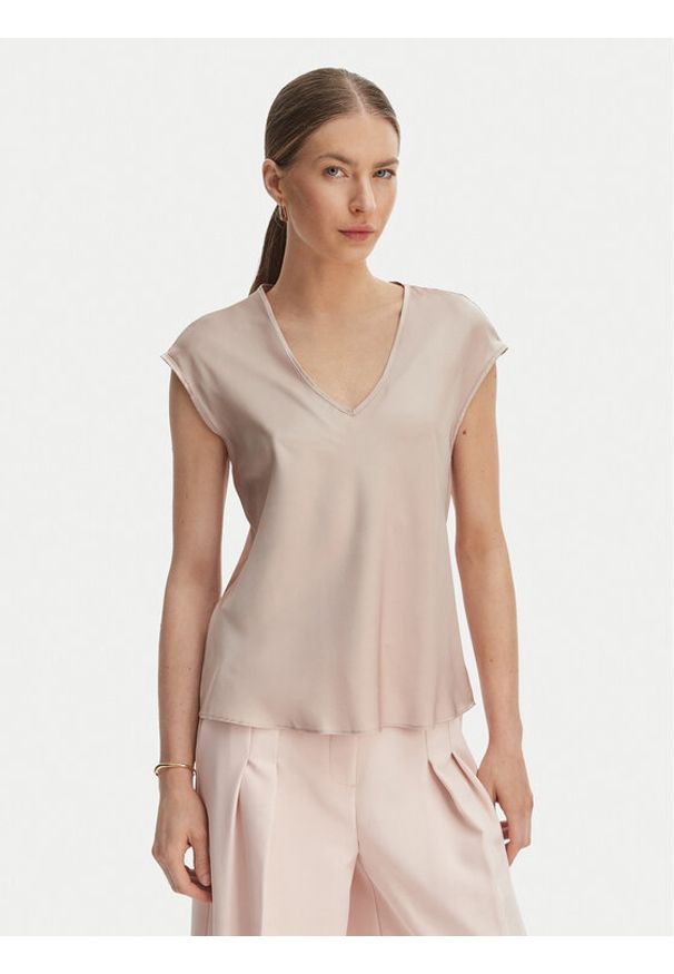 Rinascimento Bluzka CFC0127631003 Beżowy Regular Fit. Kolor: beżowy. Materiał: syntetyk