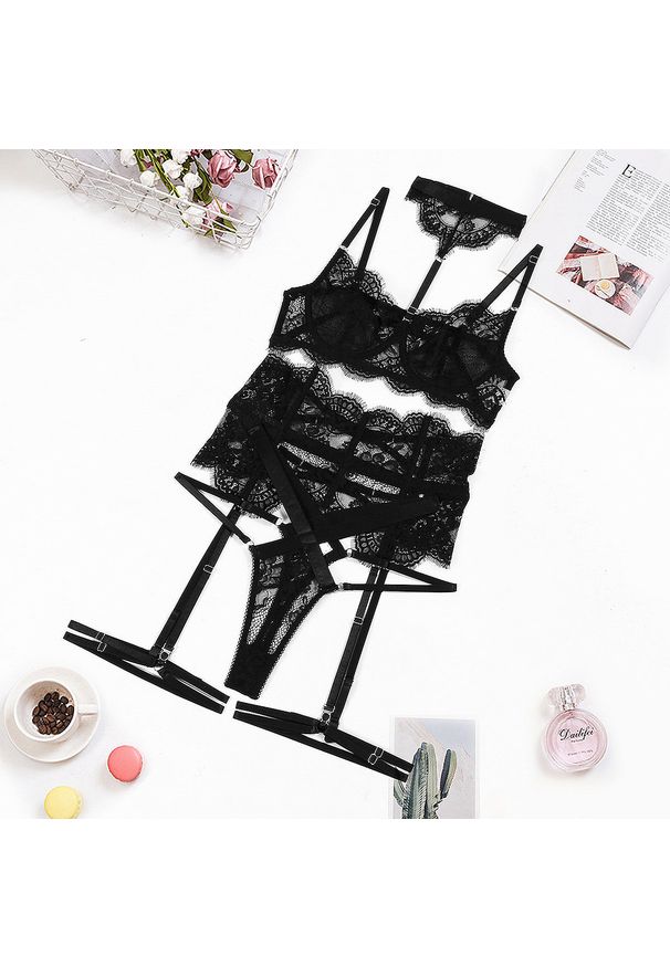 Intica - Koronkowy zestaw bielizny na romantyczne chwile Kaarina. Kolor: czarny. Materiał: koronka. Wzór: koronka