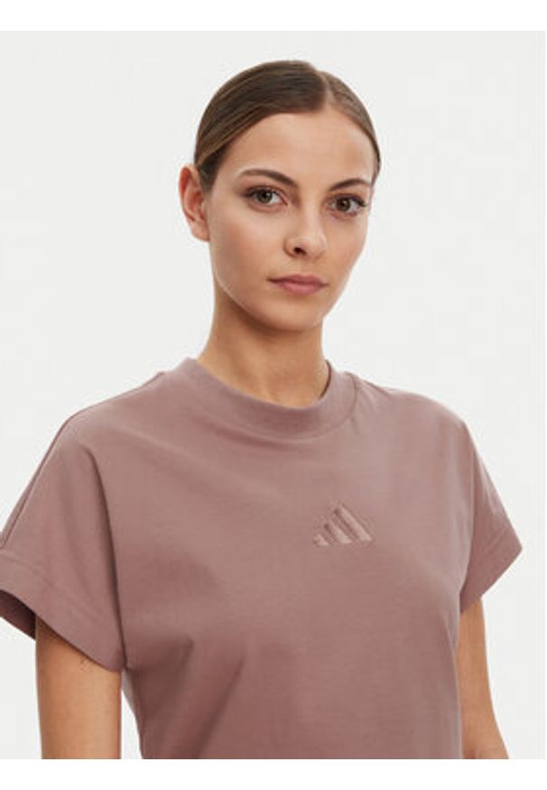 Adidas - adidas T-Shirt ALL SZN JJ1237 Różowy Regular Fit. Kolor: różowy. Materiał: bawełna