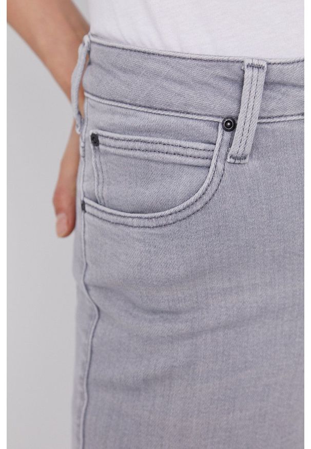 Lee jeansy Scarlett High Light Grey damskie high waist. Stan: podwyższony. Kolor: szary