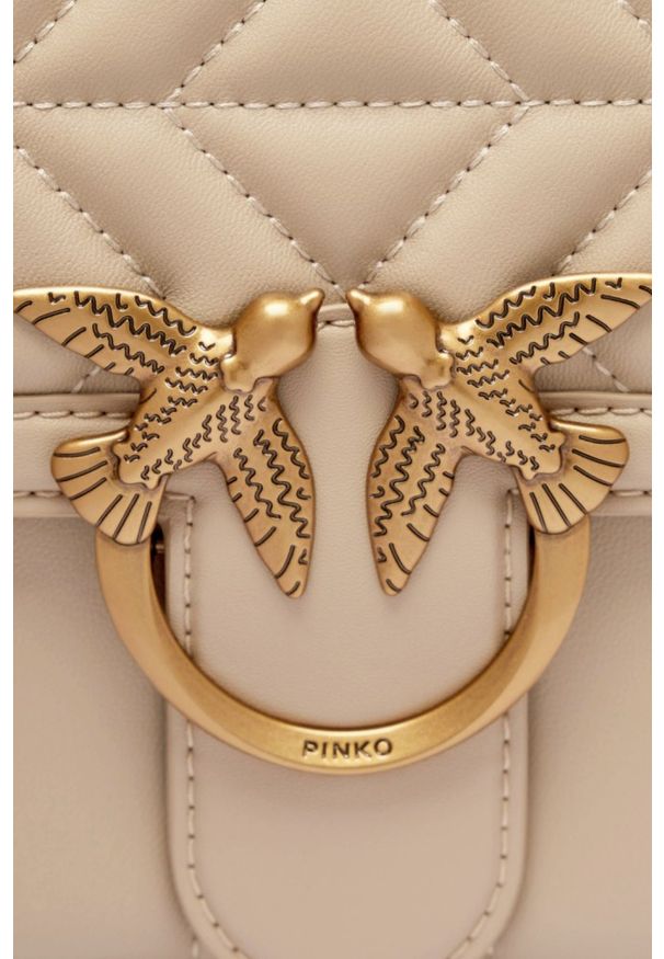 Pinko - PINKO Beżowa torebka Love One Classic DC. Kolor: beżowy. Materiał: skórzane. Styl: elegancki