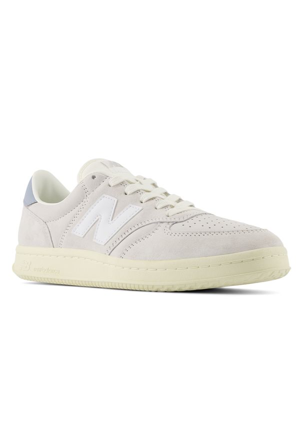 Buty unisex New Balance CT500AG – szare. Kolor: szary. Materiał: zamsz, guma, nubuk, skóra. Szerokość cholewki: normalna. Sport: tenis