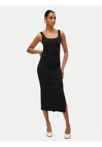 Vero Moda Sukienka codzienna Chloe 10325601 Czarny Slim Fit. Okazja: na co dzień. Kolor: czarny. Materiał: bawełna. Typ sukienki: proste. Styl: casual