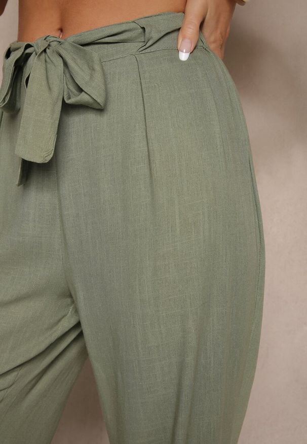 Renee - Zielone Klasyczne Spodnie High Waist z Lnu i Bawełny Wiązane w Talii Linelira. Okazja: na co dzień. Stan: podwyższony. Kolor: zielony. Materiał: bawełna, len. Styl: klasyczny