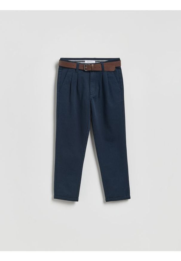 Reserved - Spodnie chino - granatowy. Kolor: niebieski. Materiał: tkanina, bawełna