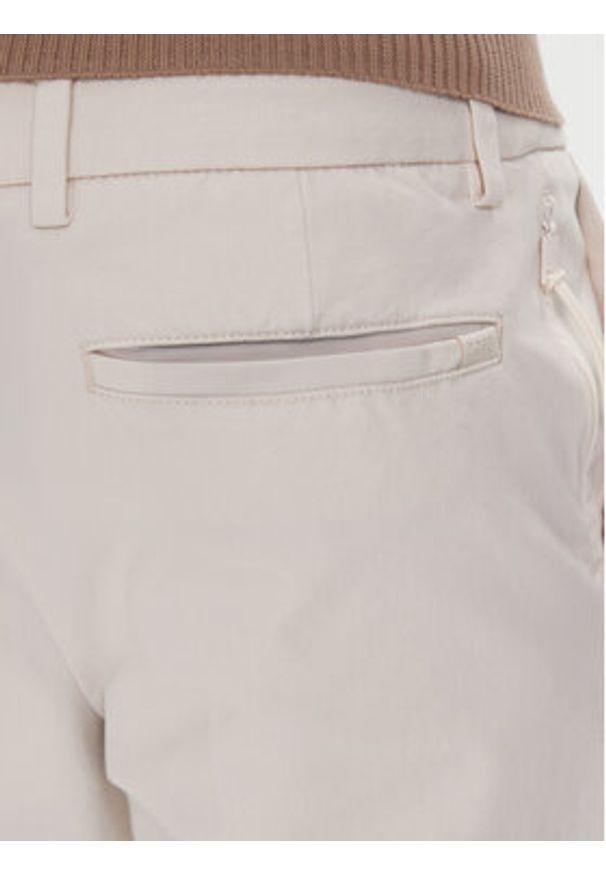 BOSS Chinosy P-Kaiton1 50543945 Écru Slim Fit. Kolor: kremowy. Materiał: bawełna