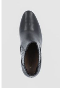 Lauren Ralph Lauren Sztyblety skórzane damskie kolor czarny na słupku. Nosek buta: okrągły. Kolor: czarny. Materiał: skóra. Obcas: na słupku. Wysokość obcasa: średni