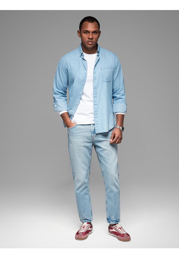 Ombre Clothing - Wzorzysta koszula męska z cienkiego jeansu z kieszonką – jasnoniebieska V1 OM-SHDS-0179 - XXL. Okazja: na co dzień. Kolor: niebieski. Materiał: jeans. Wzór: gładki. Styl: klasyczny, casual