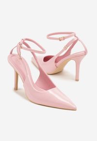 Renee - Różowe Sandały Lakierowane Vices na Szpilce Typu Slingback Dolenita. Okazja: na co dzień, na spacer. Nosek buta: szpiczasty. Zapięcie: sprzączka. Kolor: różowy. Materiał: lakier. Sezon: lato. Obcas: na szpilce. Styl: klasyczny, casual