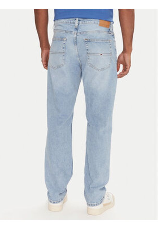 Tommy Jeans Jeansy Ryan DM0DM21024 Niebieski Slim Fit. Kolor: niebieski