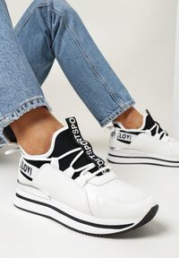 Born2be - Białe Sneakersy przed Kostkę na Platformie Loyalin. Wysokość cholewki: przed kostkę. Kolor: biały. Obcas: na platformie #1