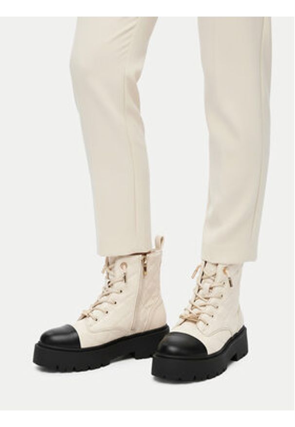 Nine West Trzewiki CEO-INAS-01 Écru. Materiał: materiał