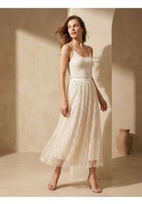 Sinsay - Spódnica midi z haftowanej siateczki - kremowy. Kolor: kremowy. Wzór: haft #1