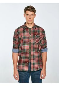 Big-Star - Koszula męska flanelowa w kratę bordowo-khaki Koner 303. Okazja: na co dzień. Typ kołnierza: kołnierzyk klasyczny. Kolor: zielony. Materiał: materiał. Długość rękawa: długi rękaw. Długość: długie. Wzór: haft, aplikacja, kratka. Styl: klasyczny, casual