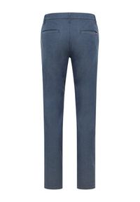 Mustang Chinosy Daytona 1017075 Niebieski Slim Fit. Kolor: niebieski. Materiał: bawełna