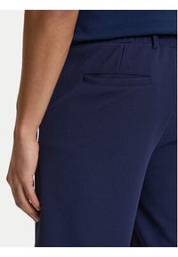 Guess Szorty sportowe Z6GD11 K3210 Granatowy Regular Fit. Kolor: niebieski. Materiał: syntetyk. Styl: sportowy #5