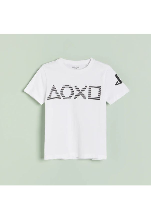 Reserved - T-shirt Playstation - Biały. Kolor: biały