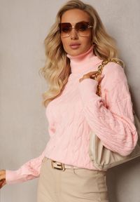 Renee - Różowy Sweterkowy Golf o Warkoczykowym Splocie Taitusi. Typ kołnierza: golf. Kolor: różowy. Wzór: ze splotem. Sezon: jesień, zima