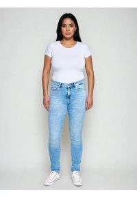 Big-Star - Jeansy damskie skinny marmurkowe jasnoniebieskie Adela 138. Kolor: niebieski. Styl: klasyczny, elegancki #6