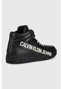 Calvin Klein Jeans sneakersy skórzane YM0YM00289 kolor czarny. Nosek buta: okrągły. Zapięcie: sznurówki. Kolor: czarny. Materiał: skóra #5
