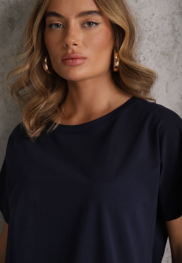 Renee - Granatowy T-shirt Basic Oversize z Bawełny Elusis. Okazja: na co dzień. Kolor: niebieski. Materiał: bawełna. Styl: casual, elegancki