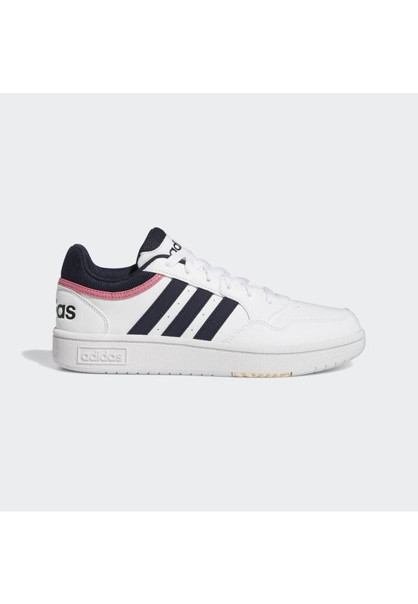 Buty do chodzenia Adidas Hoops 3.0 Mid Lifestyle Basketball Low Shoes. Kolor: biały, wielokolorowy, czarny. Sport: turystyka piesza, koszykówka