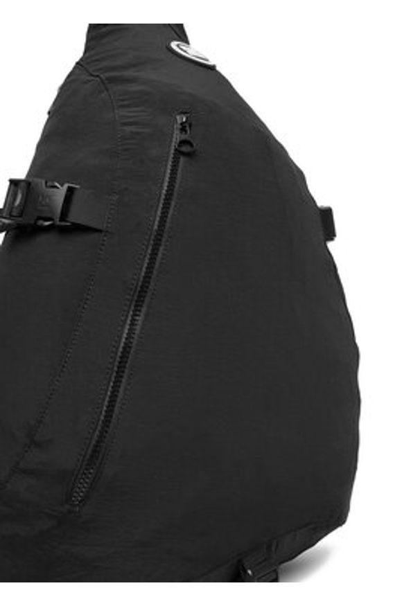 DC Plecak C-DCI-KL-002-08 Czarny. Kolor: czarny. Materiał: materiał