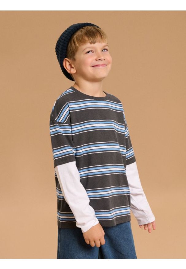 Sinsay - Koszulka z długimi rękawami - szary. Kolor: szary. Długość rękawa: długi rękaw. Długość: długie