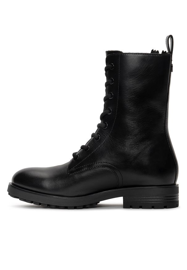 Botki damskie Love Moschino (JA24184G0DIA0000). Kolor: czarny. Wzór: kolorowy