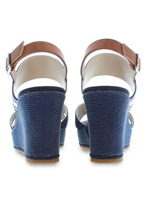 U.S. Polo Assn. Sandały Alyss ALYSSA010 Niebieski. Kolor: niebieski. Materiał: materiał