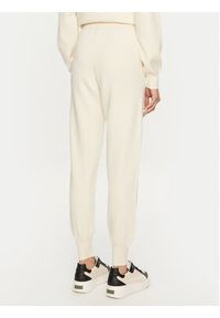Replay - REPLAY Spodnie dresowe DK3302.000.G23372 Écru Regular Fit. Materiał: syntetyk #5