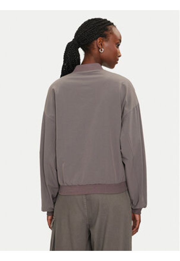 Noisy may - Noisy May Kurtka bomber Kirby 27028805 Szary Regular Fit. Kolor: szary. Materiał: syntetyk