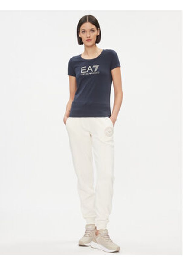 EA7 Emporio Armani T-Shirt 8NTT66 TJFKZ 0555 Granatowy Slim Fit. Kolor: niebieski. Materiał: bawełna