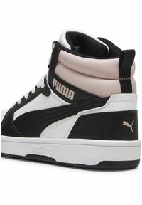 Buty do chodzenia damskie Puma 38 Rebound V6. Kolor: biały, czarny, różowy, wielokolorowy, fioletowy. Materiał: syntetyk, materiał. Szerokość cholewki: normalna. Sport: turystyka piesza