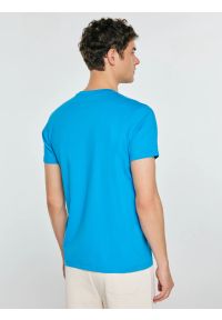 Big-Star - Koszulka męska z kontrastowym nadrukiem niebieska Kartes 401. Okazja: na co dzień. Kolor: niebieski. Materiał: dzianina, bawełna. Wzór: nadruk. Styl: casual, klasyczny, elegancki #5