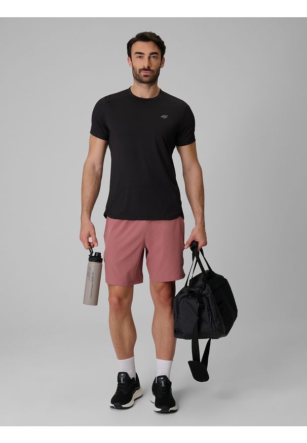 4f - 4F Koszulka treningowa regular szybkoschnąca męska - czarna L. Kolor: czarny. Materiał: materiał, włókno. Sport: fitness