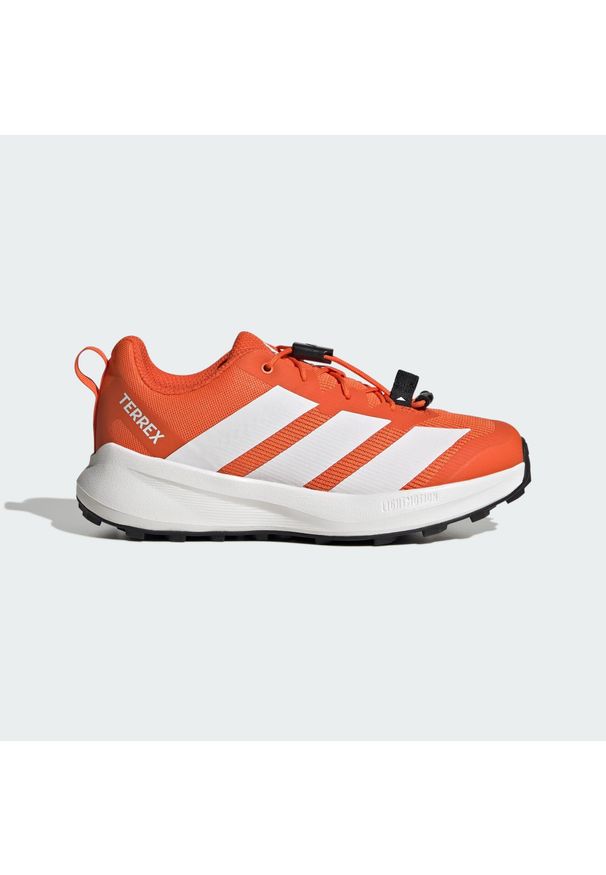 Adidas - Dziecięce buty do biegów przełajowych Terrex Agravic. Kolor: czarny, pomarańczowy, biały, wielokolorowy. Model: Adidas Terrex. Sport: bieganie