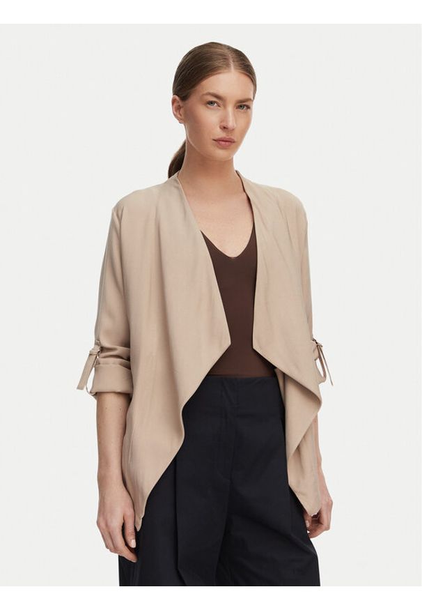 only - ONLY Marynarka Lalia 15367395 Brązowy jasny Regular Fit. Kolor: brązowy. Materiał: wiskoza