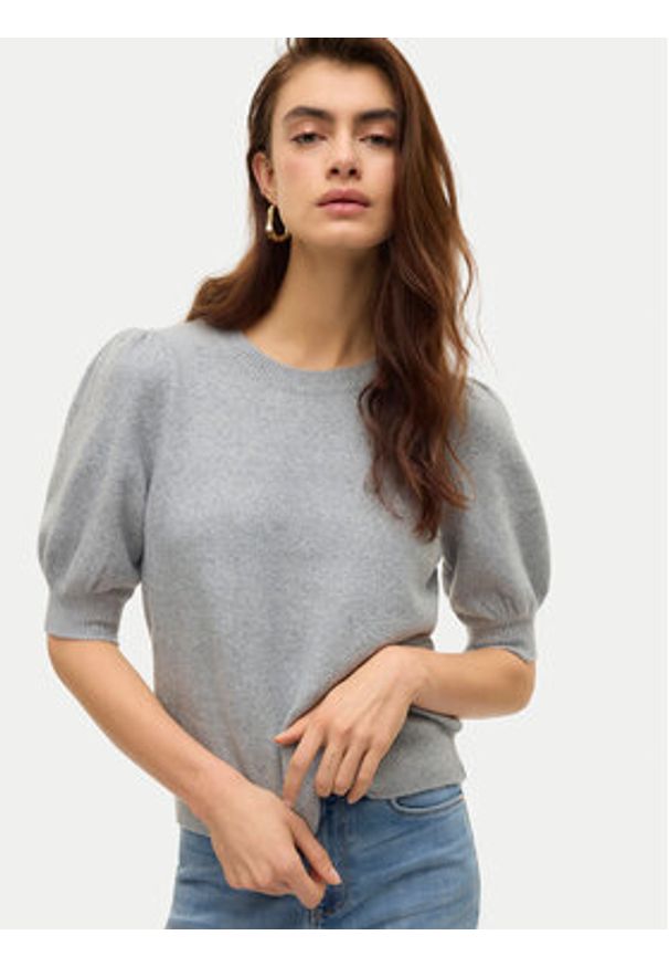 Vero Moda Sweter Doffy 10278313 Szary Regular Fit. Kolor: szary. Materiał: syntetyk