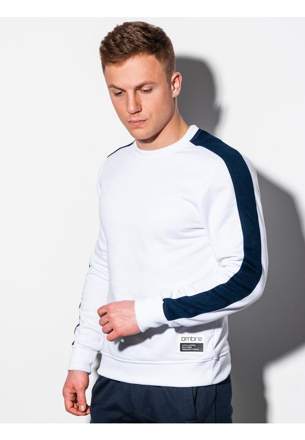 Biała bluza Ombre Clothing z aplikacjami, bez kaptura