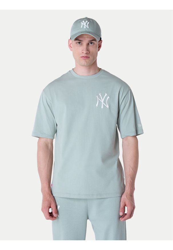 New Era T-Shirt New York Yankees MLB League Essential Pastel 60596180 Zielony Regular Fit. Kolor: zielony. Materiał: bawełna