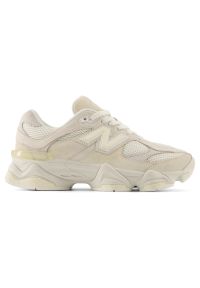 Buty dziecięce New Balance GC9060ER – beżowe. Okazja: na co dzień, na uczelnię. Kolor: beżowy. Materiał: skóra, materiał, guma, syntetyk. Szerokość cholewki: normalna. Sport: turystyka piesza