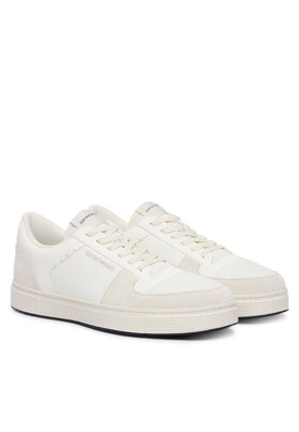 Emporio Armani Sneakersy EM005293 AF24321 M0360 Biały. Kolor: biały. Materiał: materiał