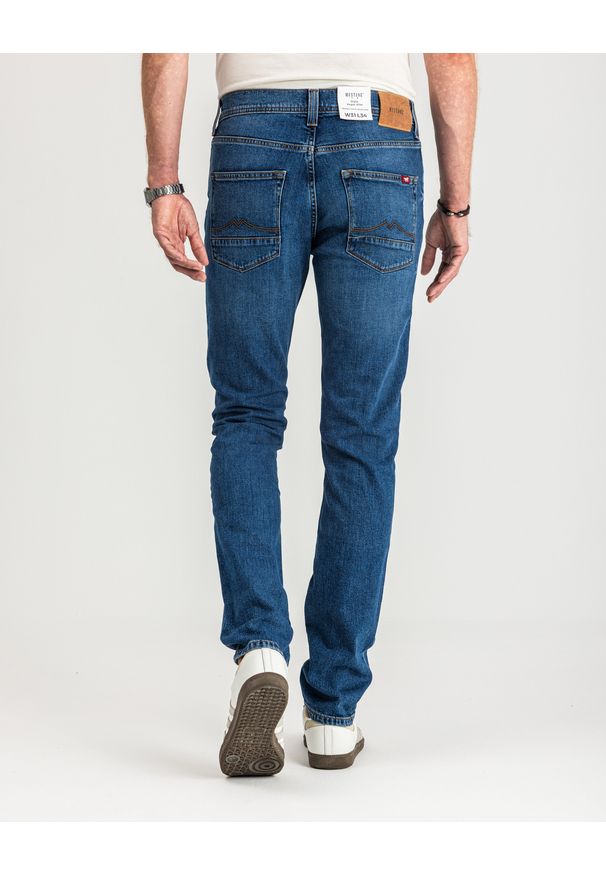 Mustang - MUSTANG VEGAS SLIM MĘSKIE SPODNIE JEANSOWE JEANSY DŻINSY DENIM BLUE 1015043 5000 702. Okazja: na co dzień. Styl: casual, klasyczny, elegancki