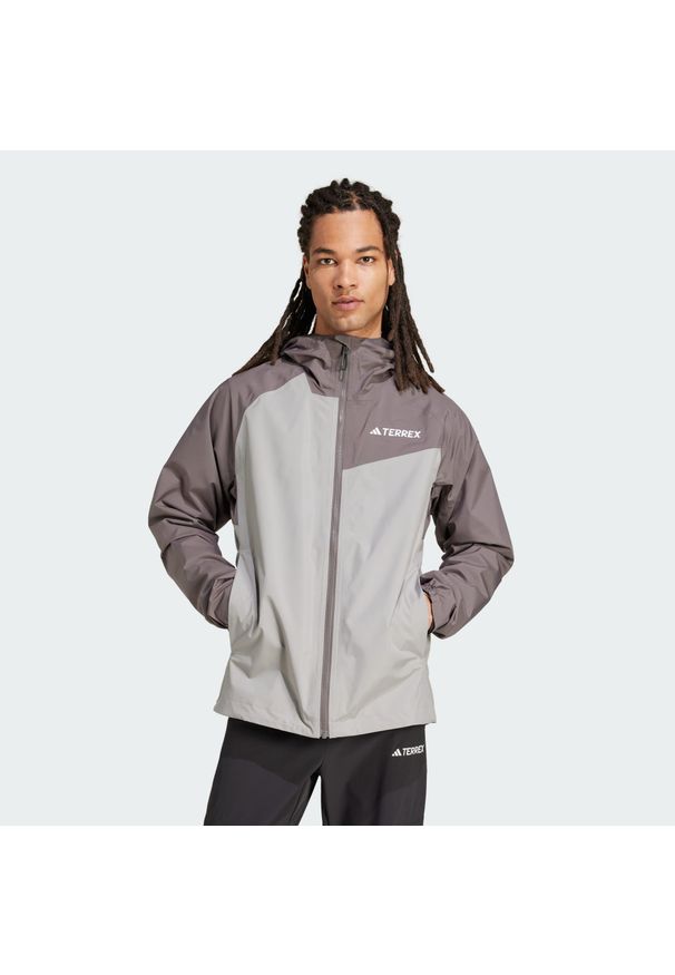 Adidas - Kurtka Terrex Multi 2L RAIN.RDY. Kolor: szary, wielokolorowy, brązowy, czarny. Materiał: materiał. Sport: turystyka piesza