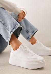 Born2be - Białe Sneakersy VICES na Platformie w Stylu lat 90. Donah. Kolor: biały. Sezon: lato. Obcas: na platformie #6