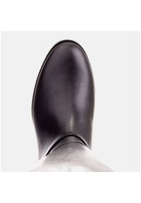 Marco Shoes Klasyczne oficerki z szerszą cholewką czarne. Kolor: czarny. Szerokość cholewki: normalna. Styl: klasyczny #7