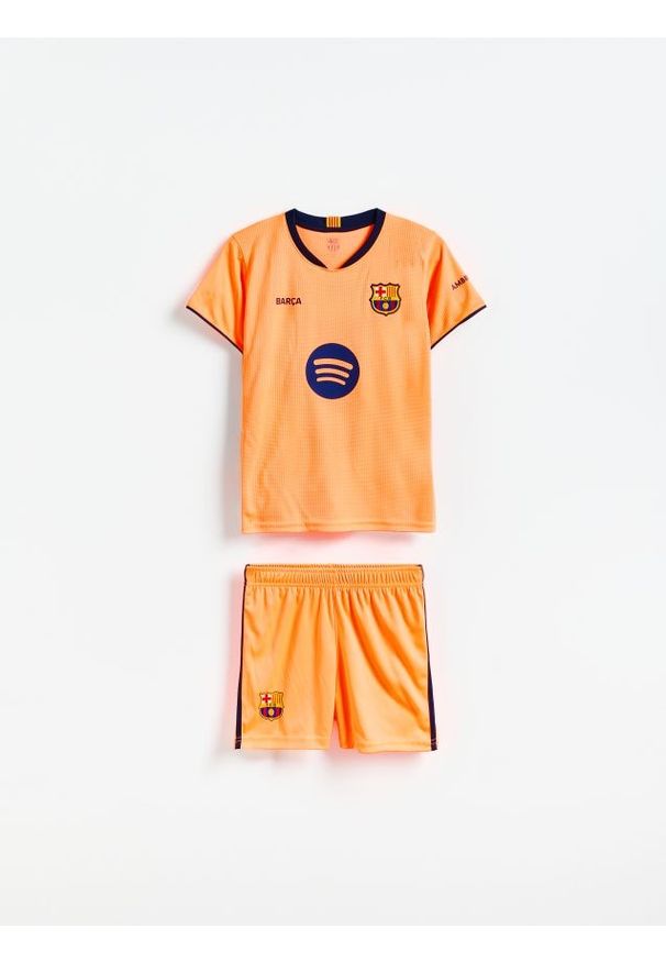 Reserved - Komplet FC Barcelona Yamal - pomarańczowy. Kolor: pomarańczowy. Materiał: dzianina. Wzór: gładki